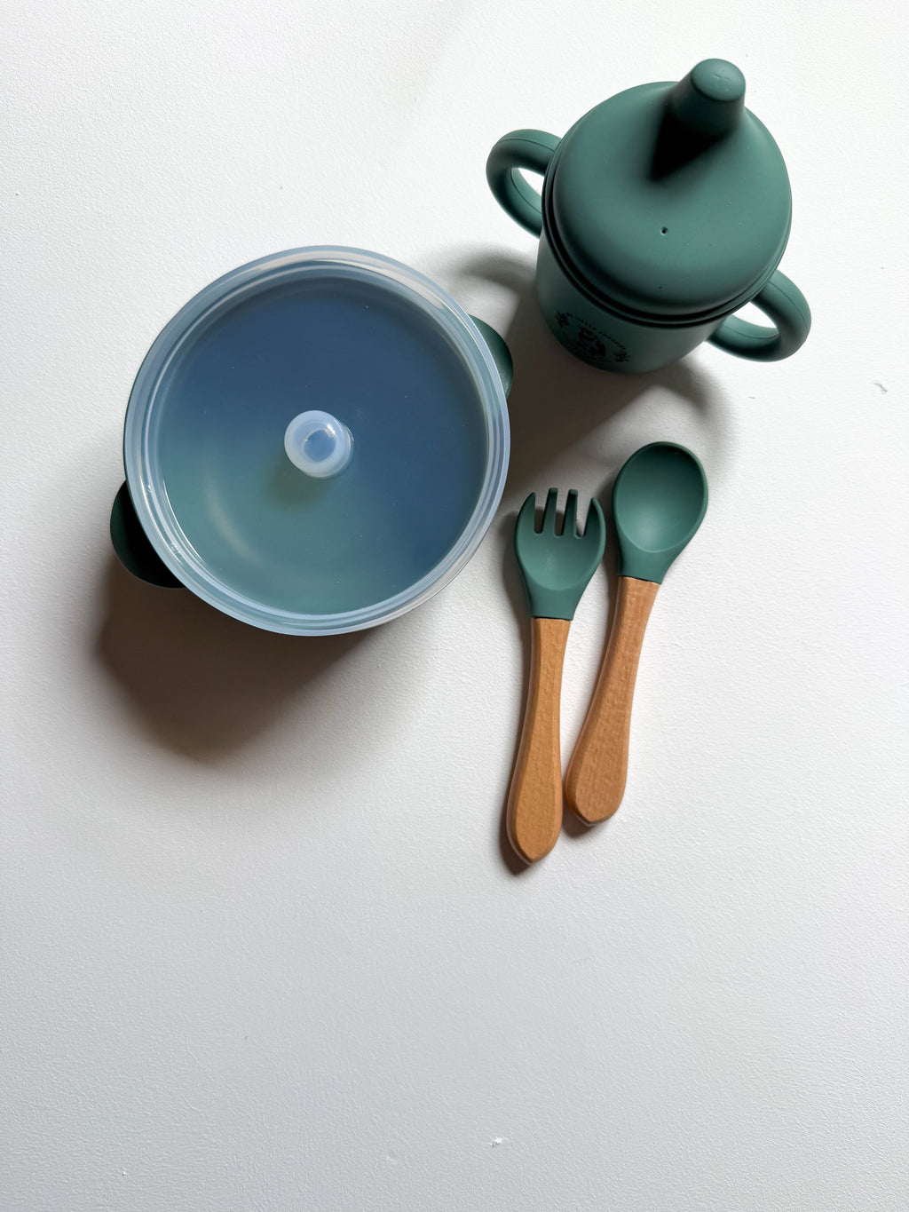 Sippy Cups/Baby sippy cups/Cups with handle