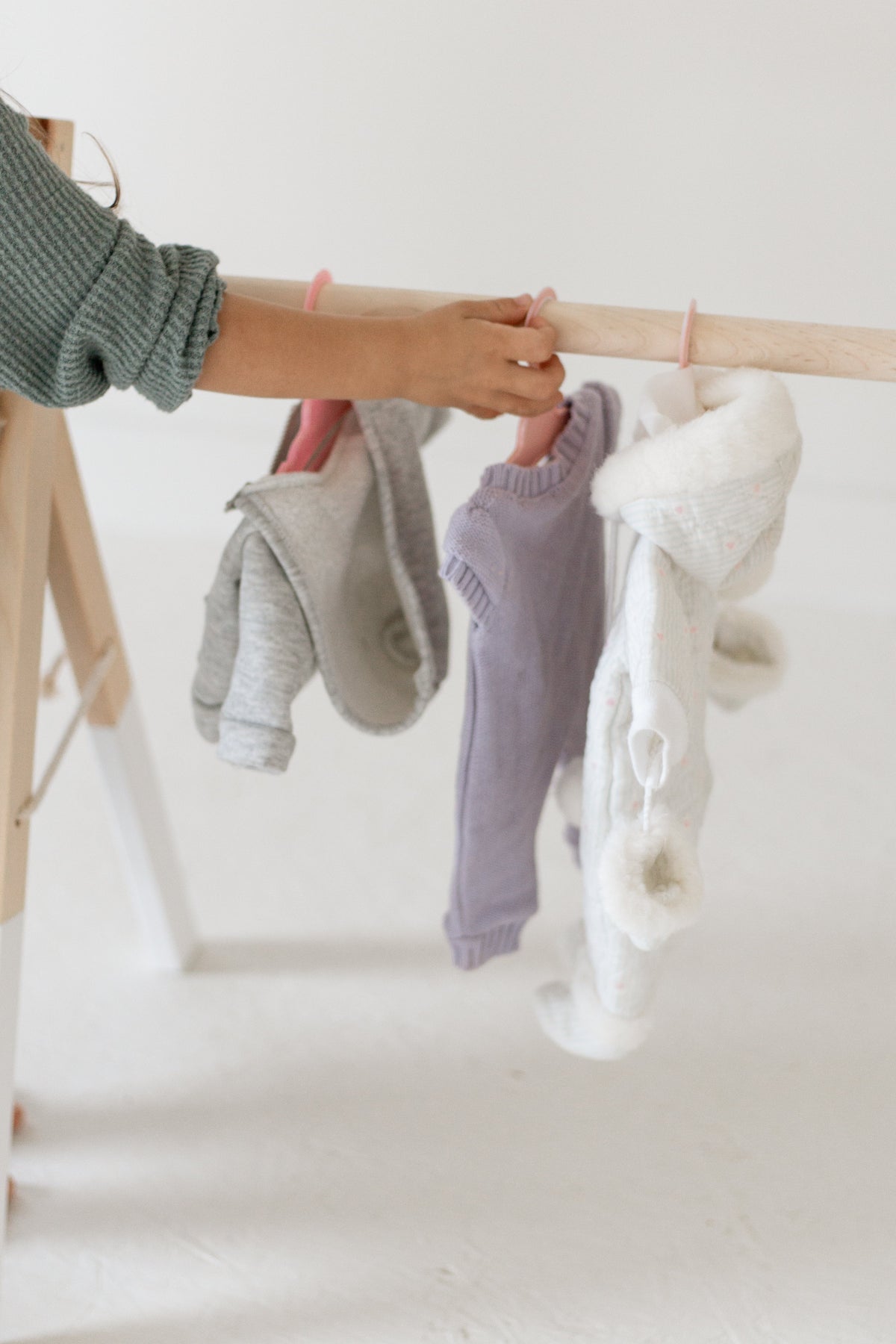 Doll clothes rack